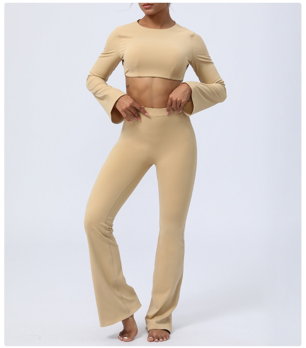 Backless Two-Piece Yoga Suit — Flared Pants