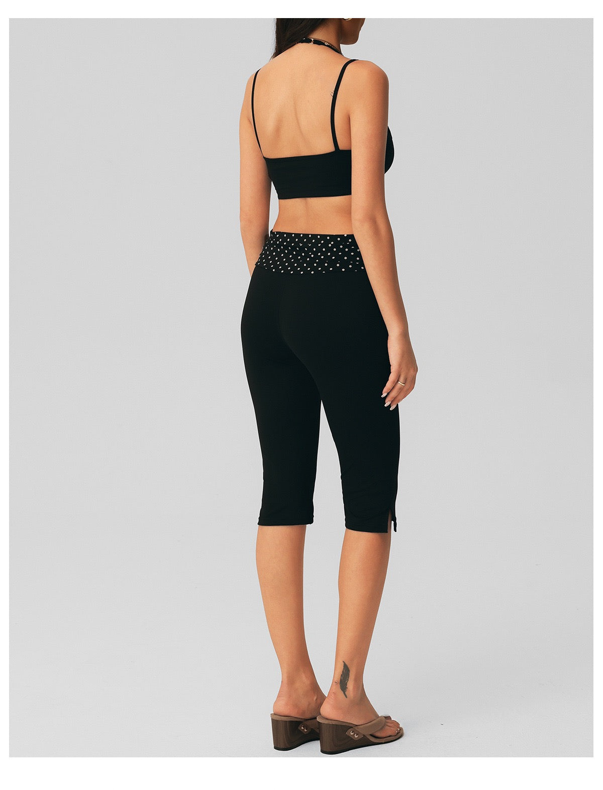 Halter Bra & Capri Set -Yoga Fit
