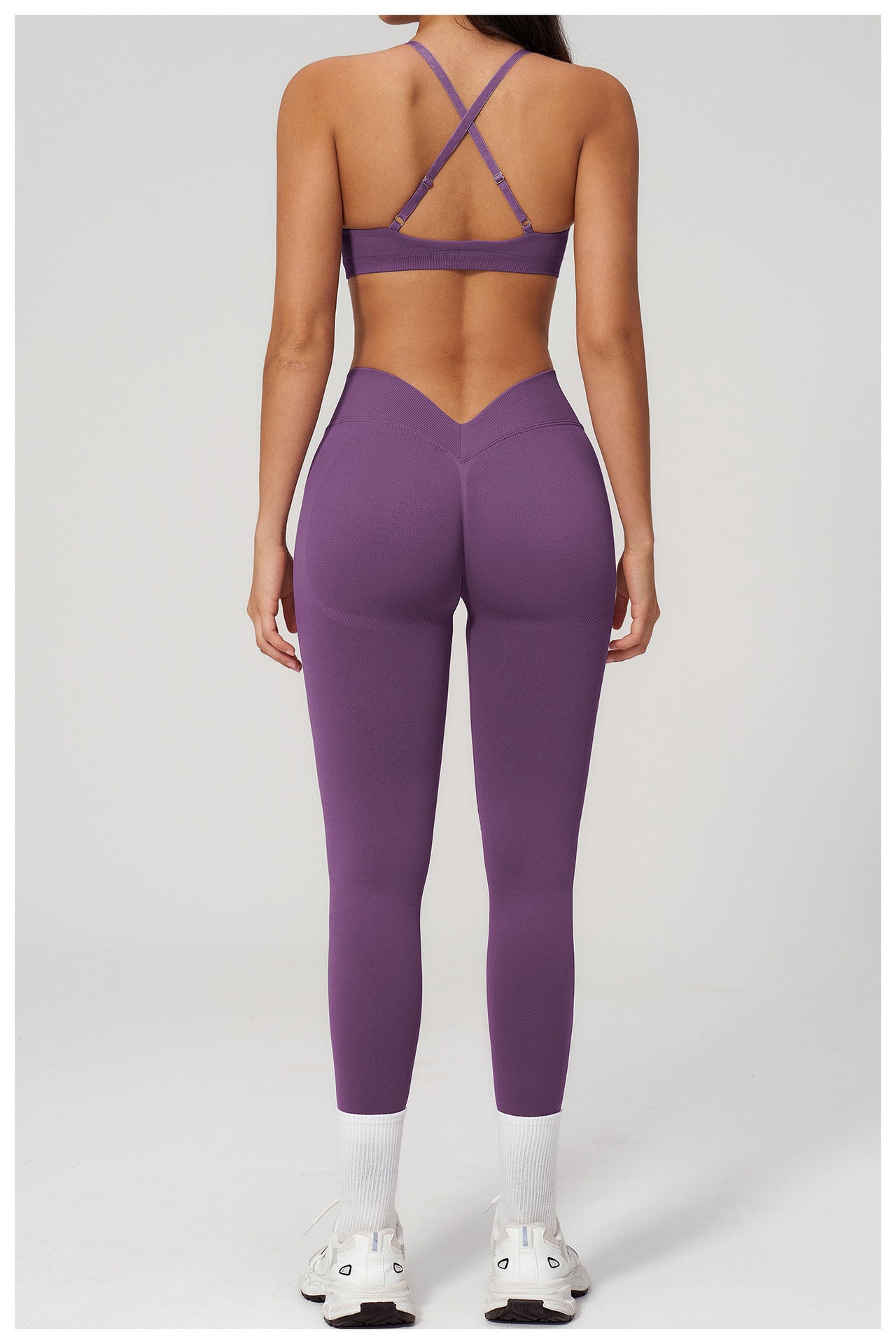 Seamless Sports Set — Asymmetric-Strap Bra & High-Waisted Leggings